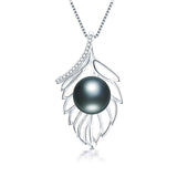 Deneb - Pearl Necklace